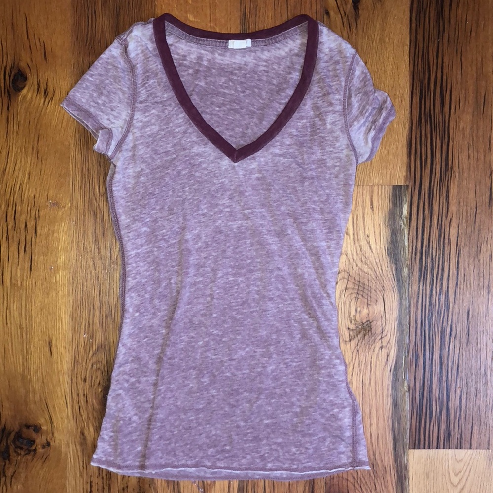 Garage v-neck